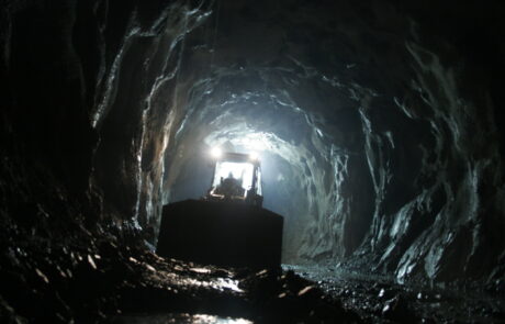 Tunnel_underground